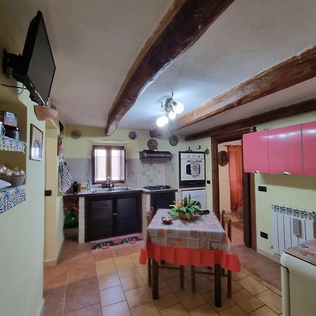 Appartement Il Sentiero à Poggio Bustone Extérieur photo