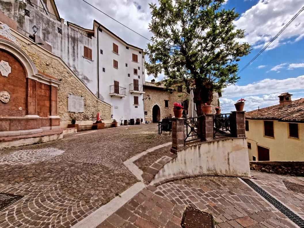 Appartement Il Sentiero à Poggio Bustone Extérieur photo